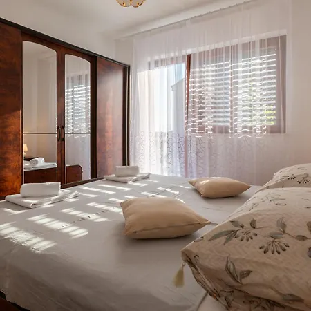 Dugec Apartmán Kaštela