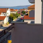 Dugec * Kastela