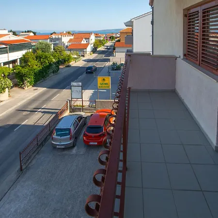 Dugec Lägenhet *