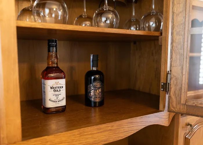 Dugec Апартаменты Каштела