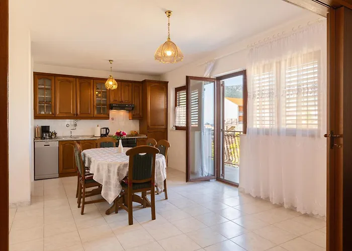 Dugec Апартаменты *