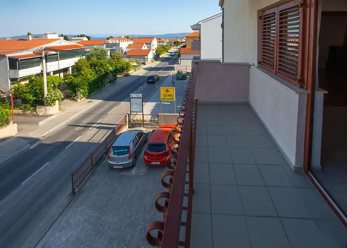 Dugec Апартаменты *